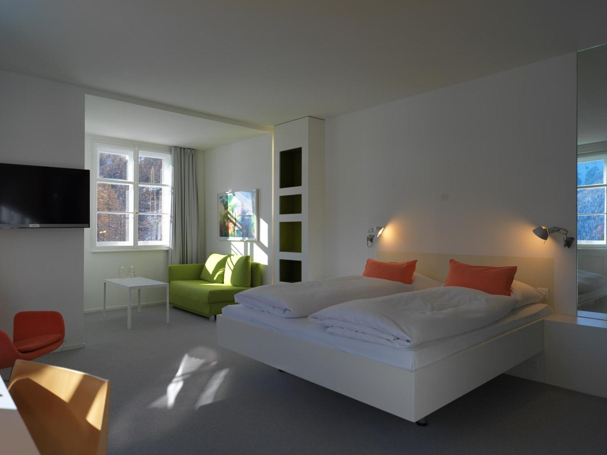 Hotel Castell Цуоц Екстер'єр фото