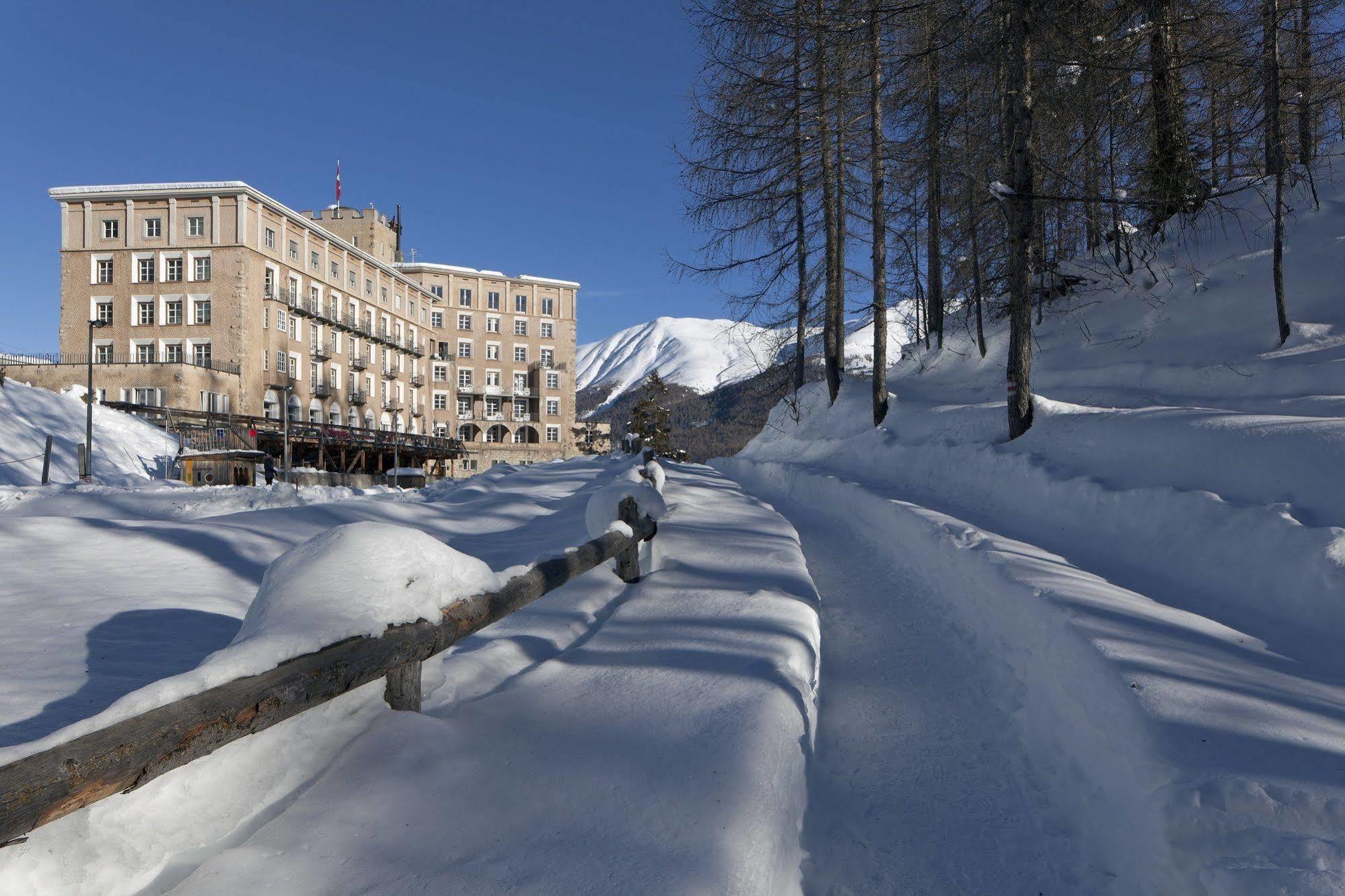 Hotel Castell Цуоц Екстер'єр фото