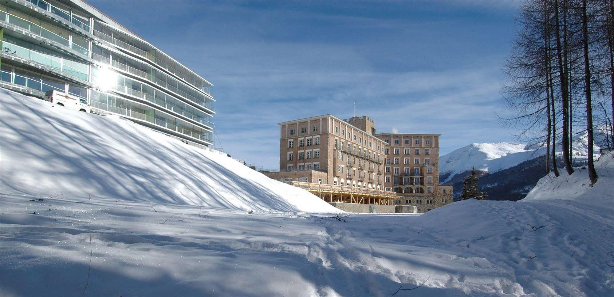Hotel Castell Цуоц Екстер'єр фото
